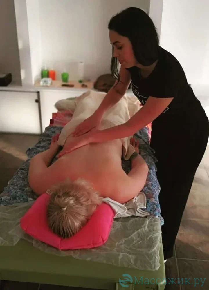 массаж на дому тамбов. частный массажист. массаж в бирюлево восточное. массажист тамбов. красивая массажистка.